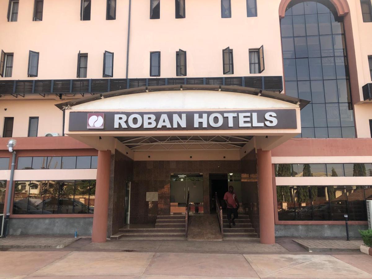 Roban Hotels Limited Enugu Buitenkant foto