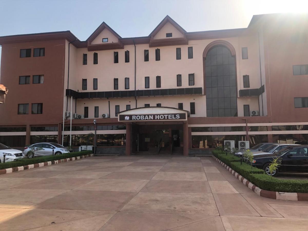 Roban Hotels Limited Enugu Buitenkant foto