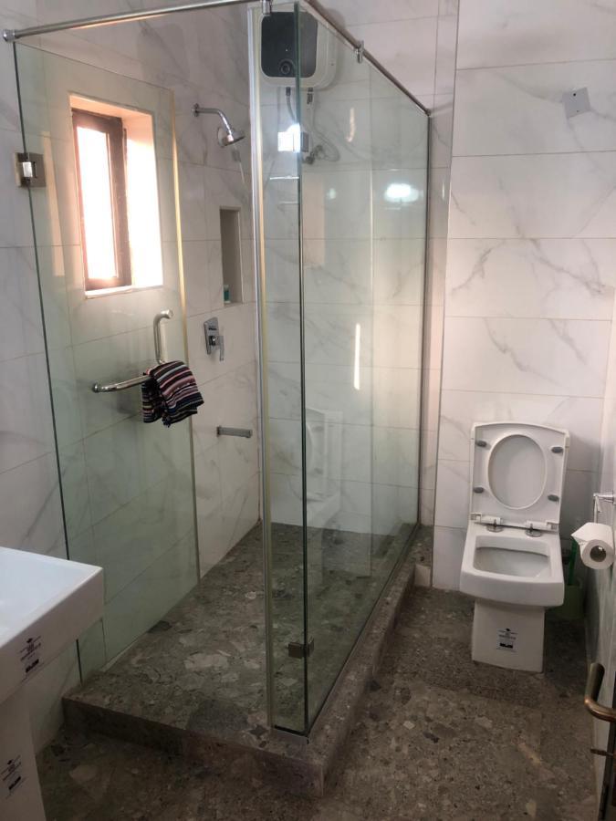Roban Hotels Limited Enugu Buitenkant foto